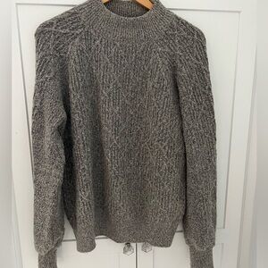 Willow & clay chunky cable knit sweater Women’s large